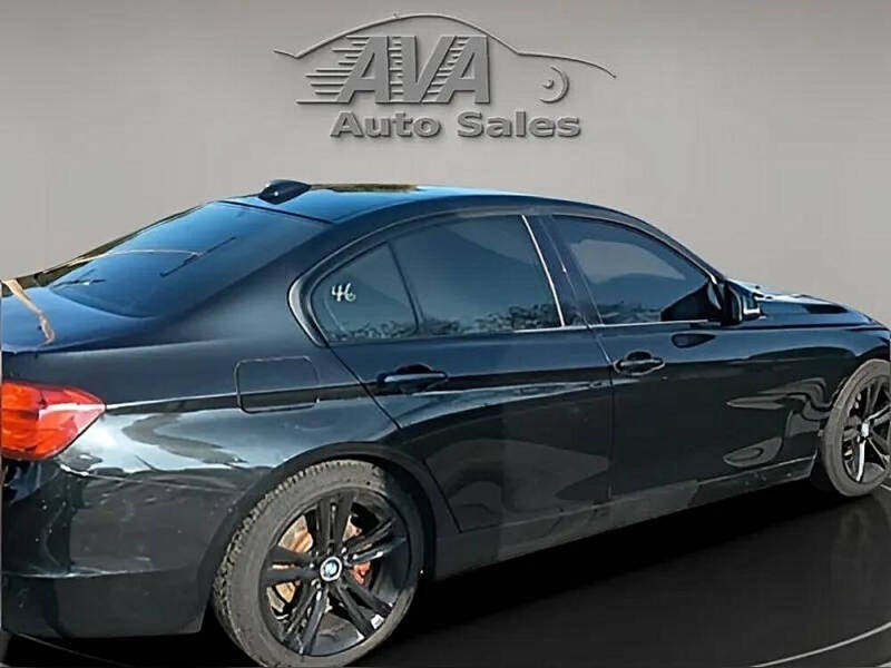 2015 BMW 3 Series 328i