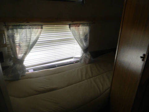 1995 Dutchmen 30 FT. BUNK HOUSE