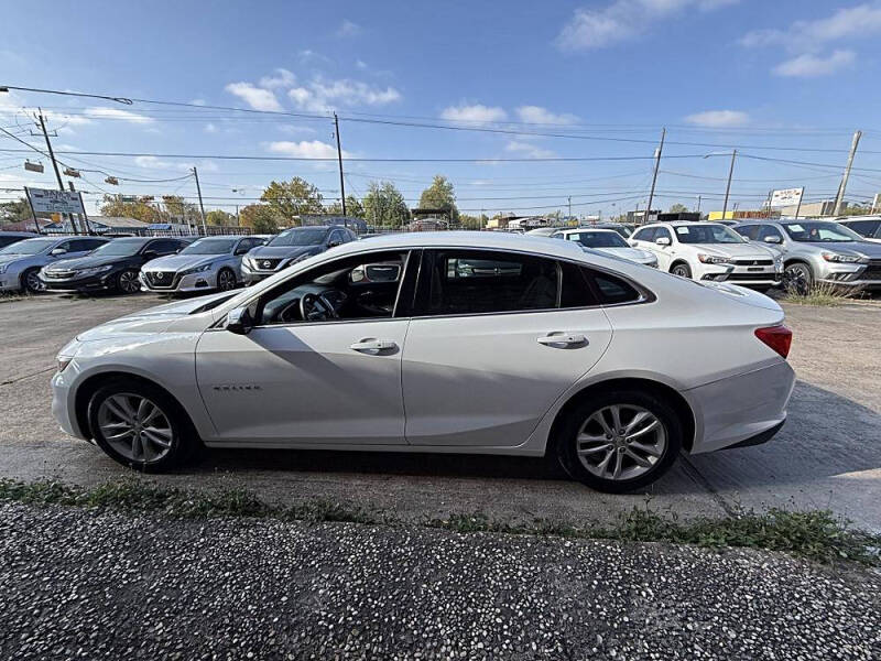 2017 Chevrolet Malibu LT