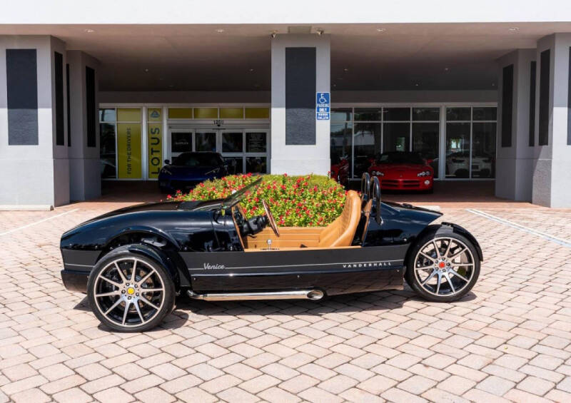 2022 vanderhall Venice GTS
