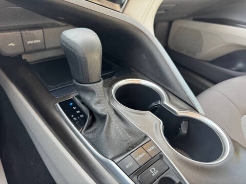 2023 Toyota Camry LE