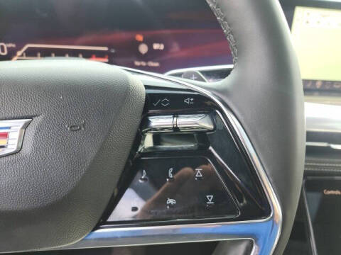 2025 Cadillac Escalade ESV Premium Luxury