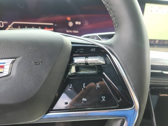 2025 Cadillac Escalade ESV Premium Luxury