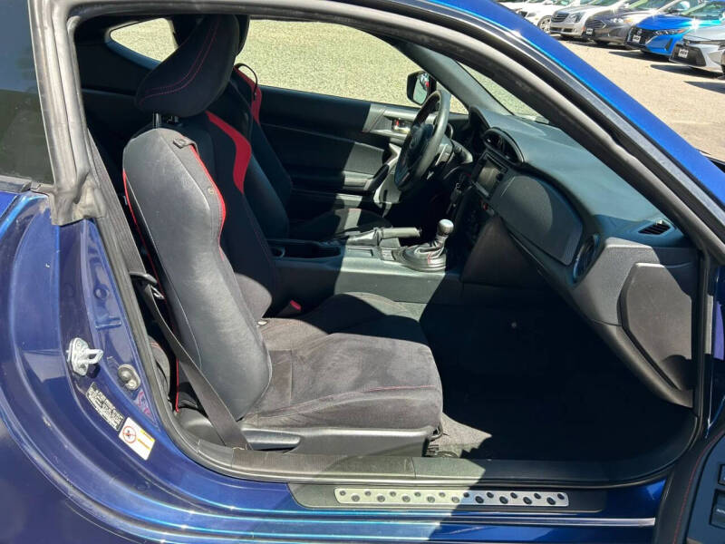 2015 Scion FR-S