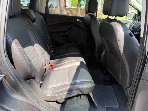 2016 Ford Escape SE