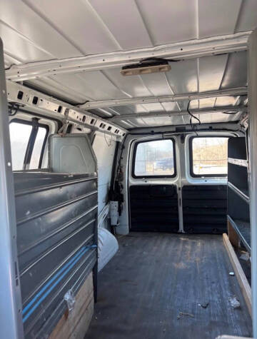 2020 Chevrolet Express 2500