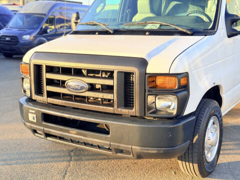 2011 Ford E-Series E-250