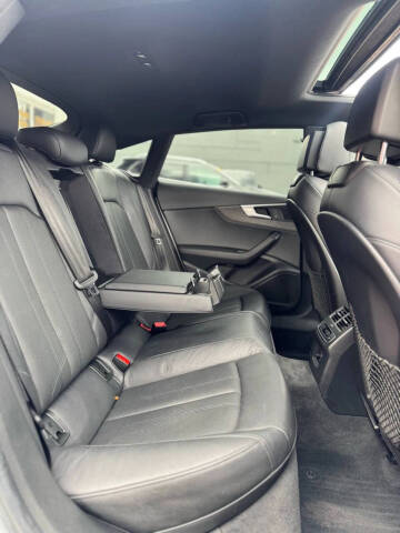 2018 Audi A5 Sportback 2.0T quattro Prestige