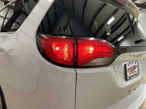 2021 Chrysler Voyager LX