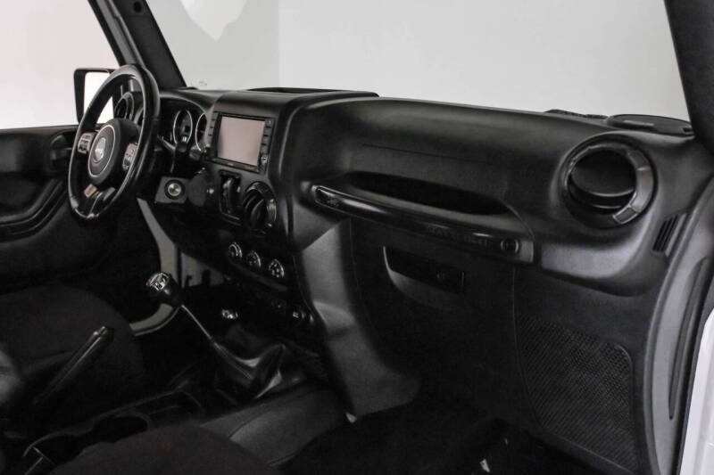 2017 Jeep Wrangler Unlimited Smoky Mountain