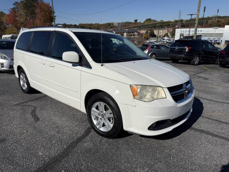 2012 Dodge Grand Caravan Crew's photo