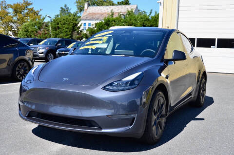 2024 Tesla Model Y Long Range