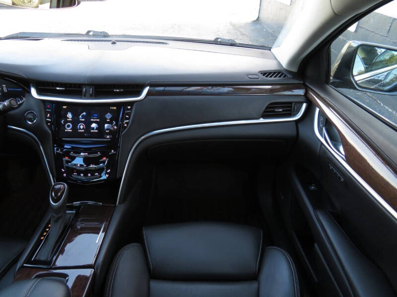 2017 Cadillac XTS Premium Luxury