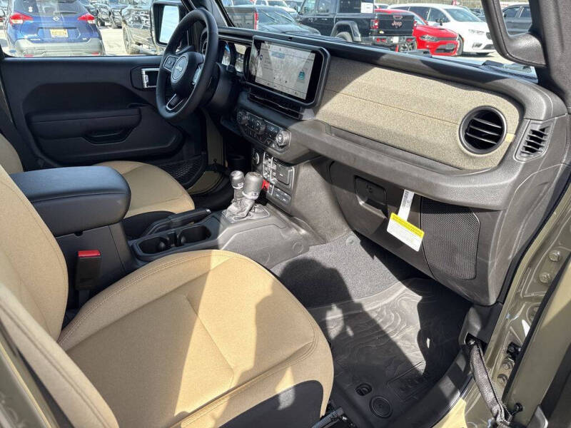 2026 Jeep Gladiator Sport