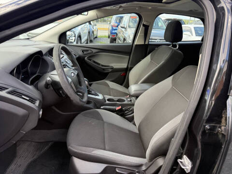 2012 Ford Focus SE