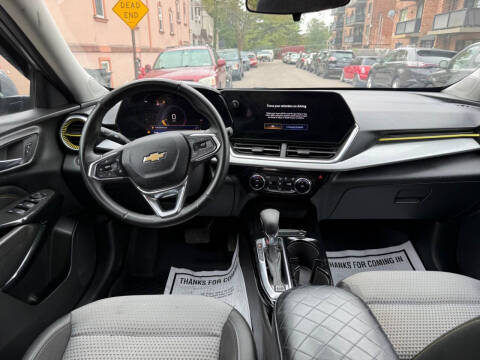 2024 Chevrolet Trax LT