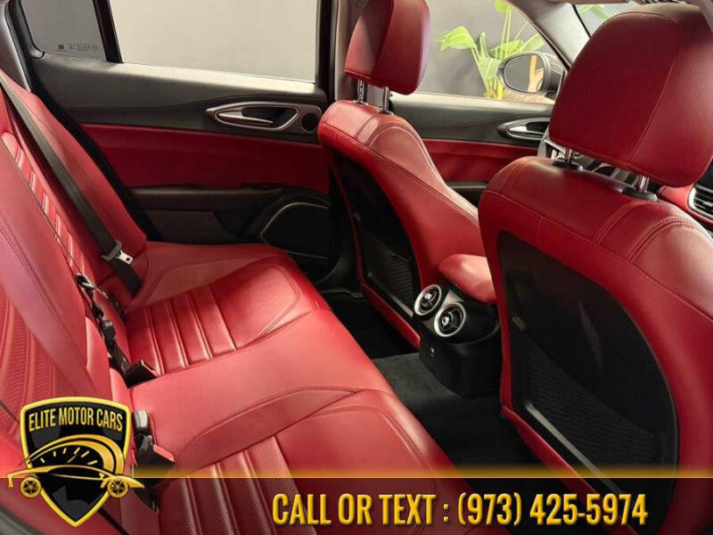 2019 Alfa Romeo Giulia Ti Sport