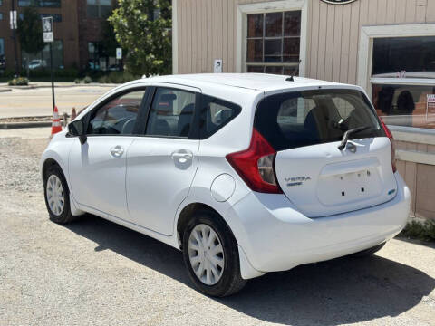 2016 Nissan Versa Note SV