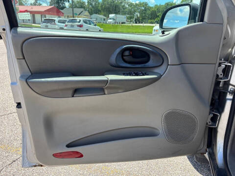 2004 Chevrolet TrailBlazer EXT LT
