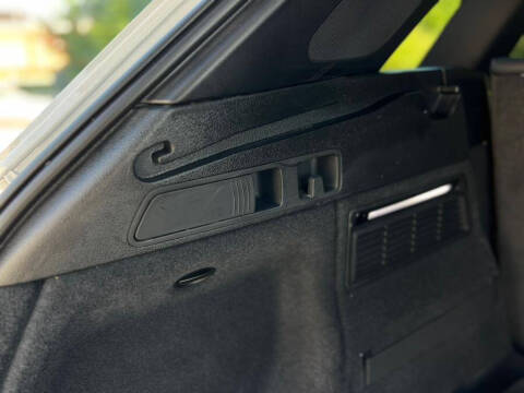 2023 Audi SQ5 3.0T quattro Premium Plus