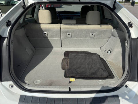 2012 Toyota Prius Two
