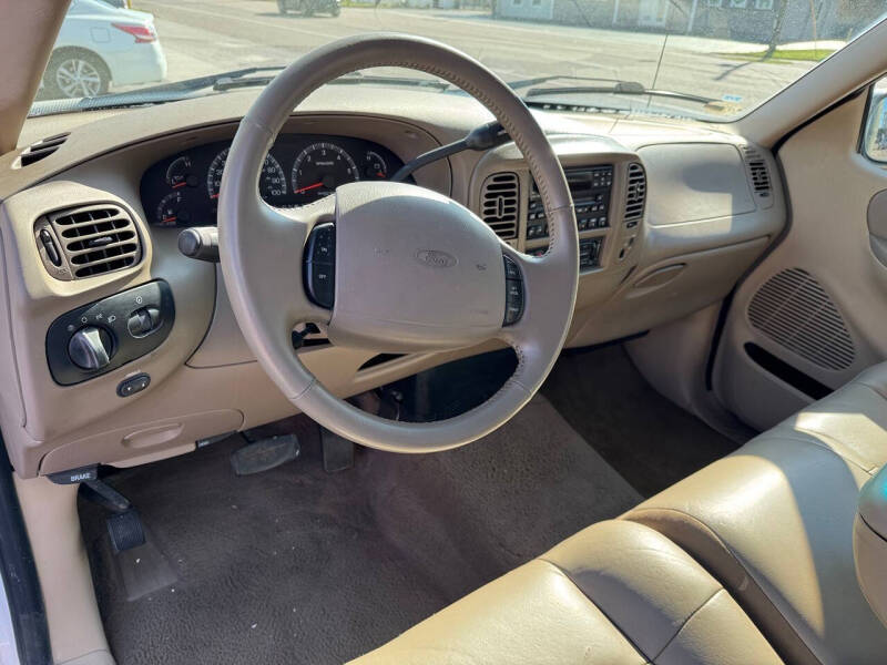 2002 Ford F-150 Lariat