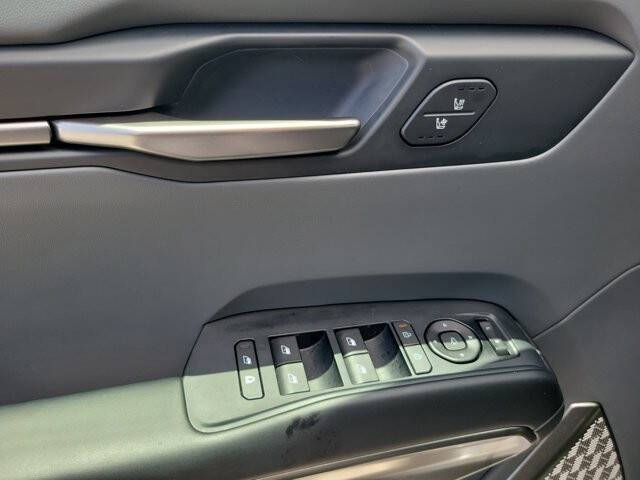 2026 Kia EV9 Light Long Range