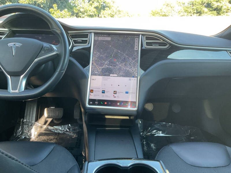 2016 Tesla Model S 70