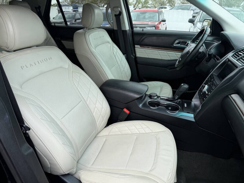 2016 Ford Explorer Platinum