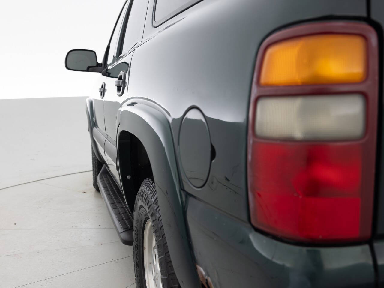 Used Car 2003 Chevrolet Tahoe  Ls 4wd 4dr Suv For Sale Under $10,000 In Coal City, Illinois