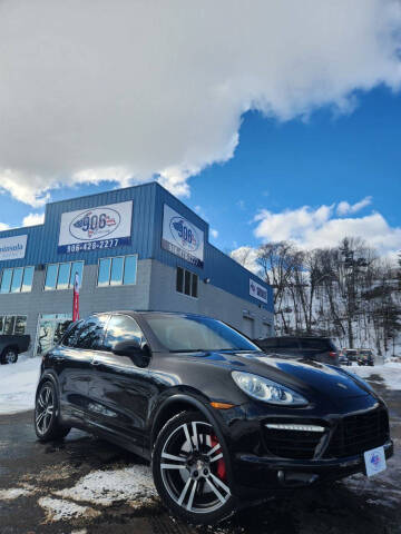 2012 Porsche Cayenne for sale at 906 Motors in Gladstone MI