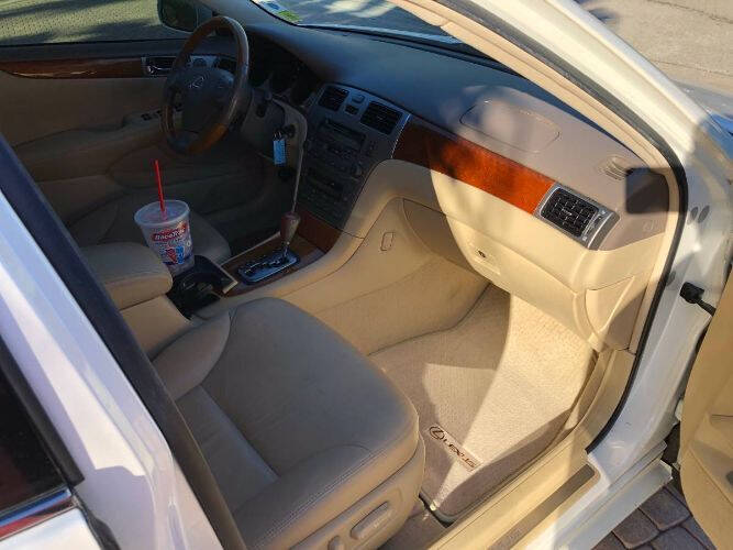 2005 Lexus ES 330