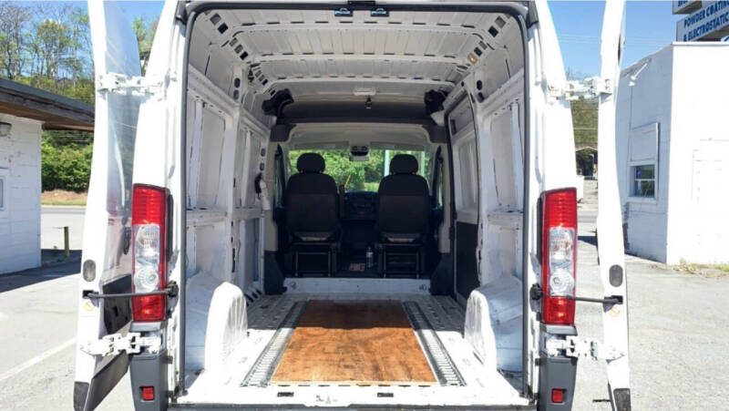 2018 RAM ProMaster Cargo Van Base photo 10