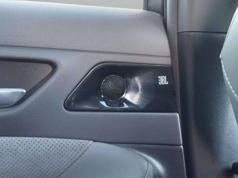 2019 Toyota Avalon Touring