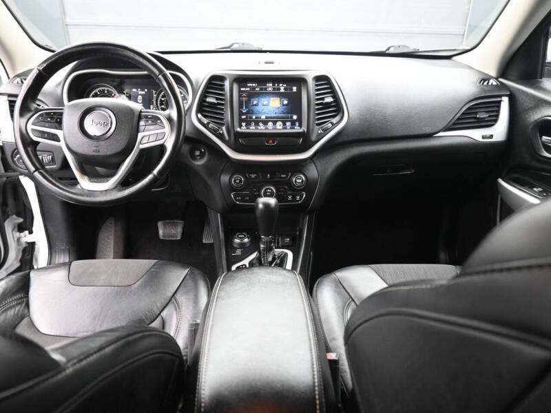 2018 Jeep Cherokee Latitude Plus