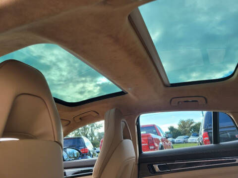 2017 Porsche Panamera Turbo