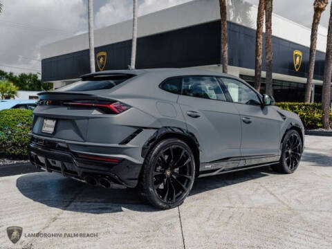 2024 Lamborghini Urus S