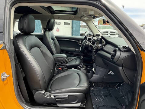 2016 MINI Hardtop 2 Door Cooper