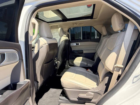 2020 Ford Explorer Platinum