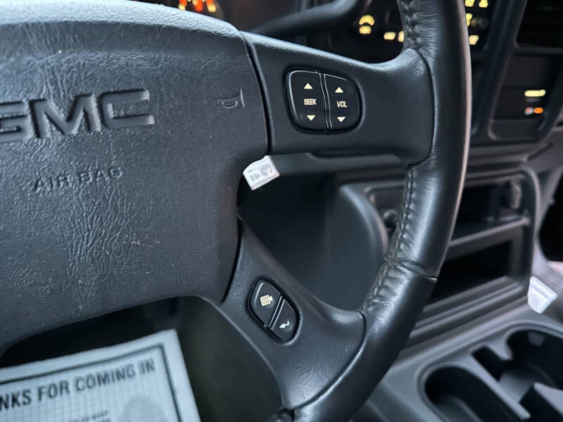 2004 GMC Sierra 1500 SLE