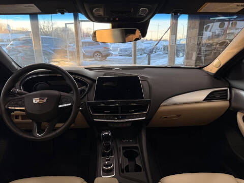 2024 Cadillac CT5 Luxury