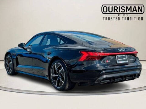 2022 Audi RS e-tron GT quattro