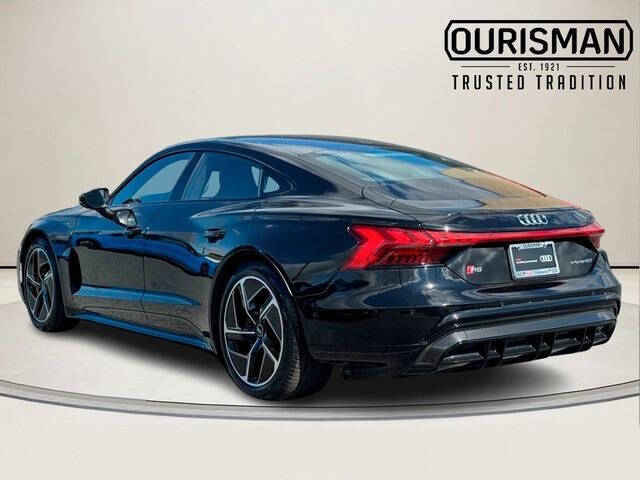 2022 Audi RS e-tron GT quattro