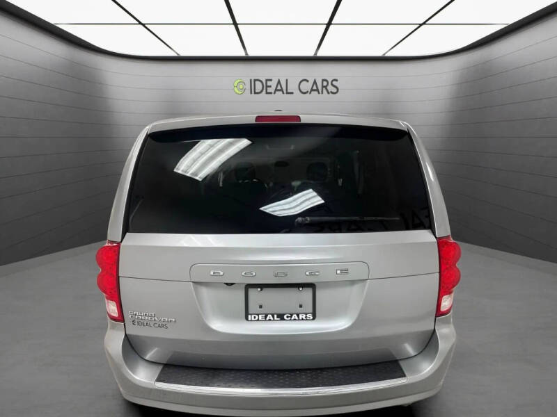 2017 Dodge Grand Caravan SE Plus