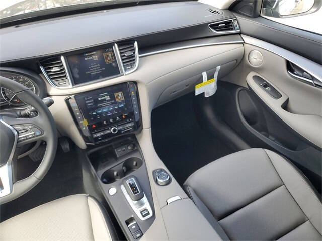 2025 Infiniti QX50 Luxe