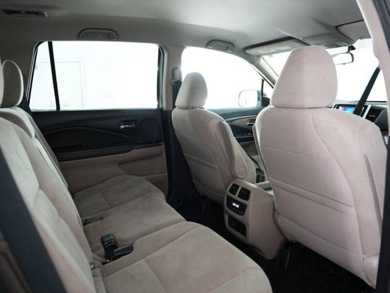 2017 Honda Pilot EX