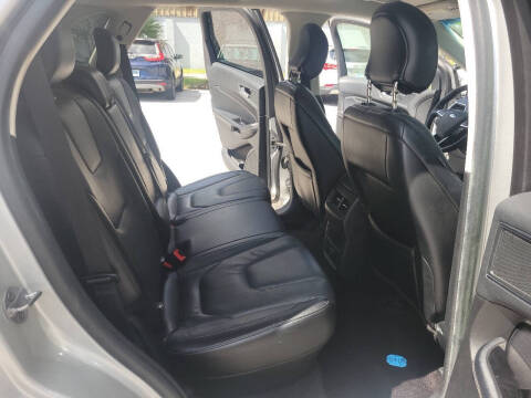 2017 Ford Edge Titanium