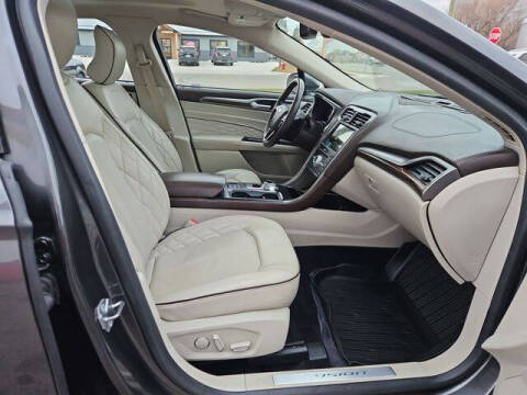 2017 Ford Fusion Platinum