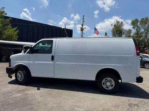 2017 Chevrolet Express 2500