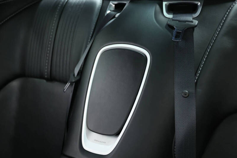 2018 Aston Martin DB11 V12